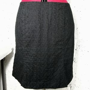Anne Klein Black Embroidered Pencil Sz 12 Skirt